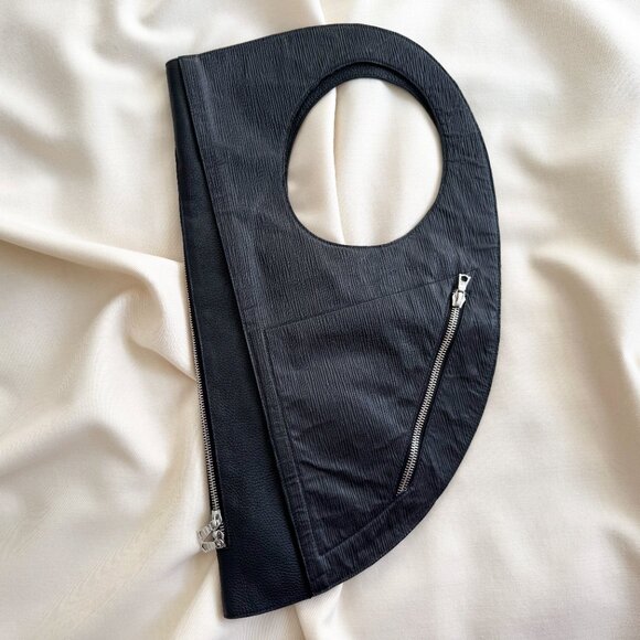 Lauren Bagliore “Body Armour” convertible bag in embossed leather - Picture 5 of 13